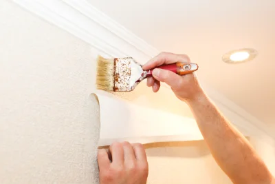 Pose de papier peint à Ytres — revêtements muraux et toiles de verre